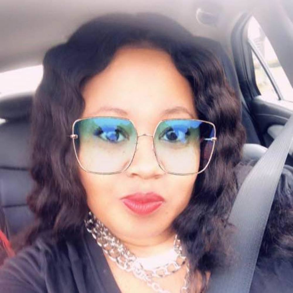 Meet your Posher, Charnissa